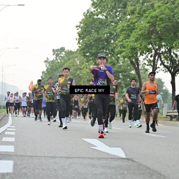 Runner Photo 6197285