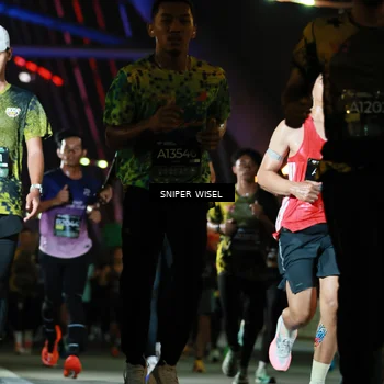 Runner Photo 6197305