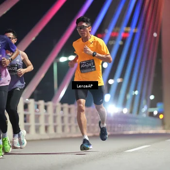 Runner Photo 6197353