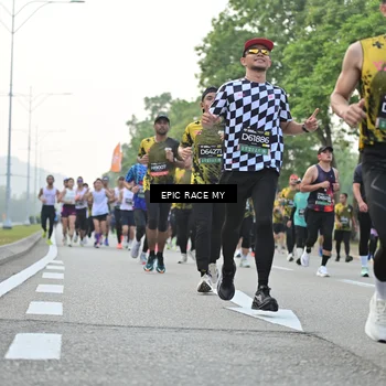 Runner Photo 6197413