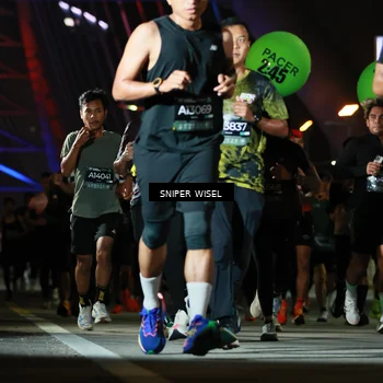 Runner Photo 6197415