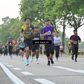 Runner Photo 6197447
