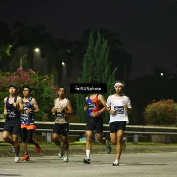 Runner Photo 6197493
