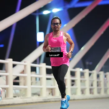 Runner Photo 6197513