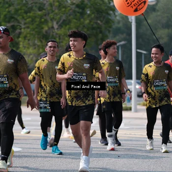 Runner Photo 6197545