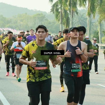 Runner Photo 6197631