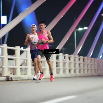 Runner Photo 6197694