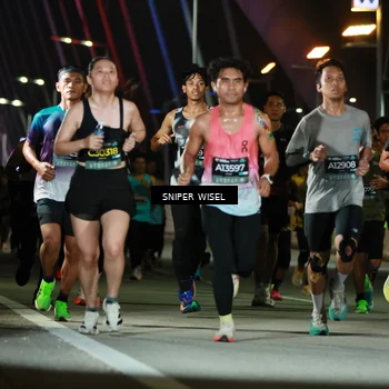 Runner Photo 6197713
