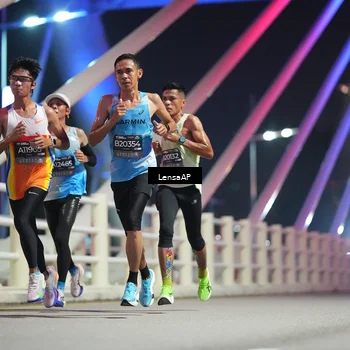 Runner Photo 6197724