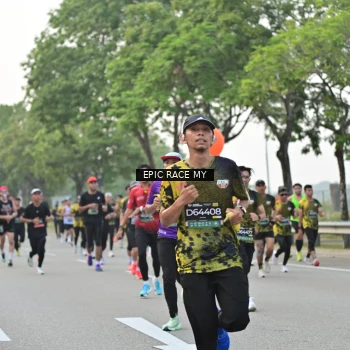 Runner Photo 6197729
