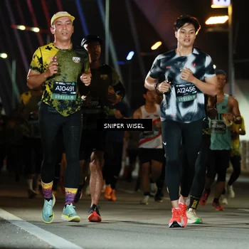 Runner Photo 6197765