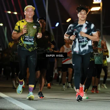 Runner Photo 6197779