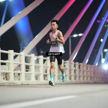 Runner Photo 6197801