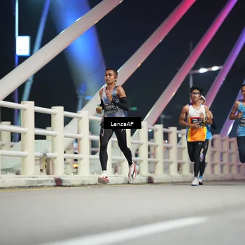 Runner Photo 6197823