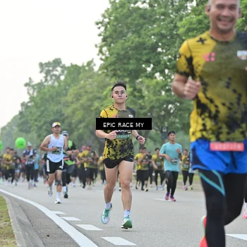 Runner Photo 6197846