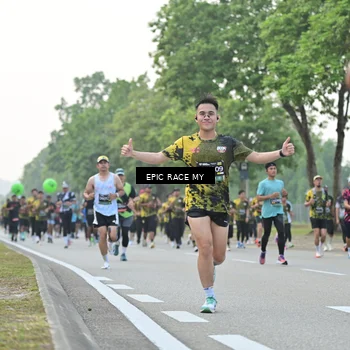 Runner Photo 6197862