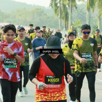 Runner Photo 6197865