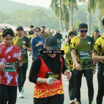 Runner Photo 6197866