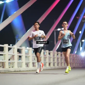 Runner Photo 6197882