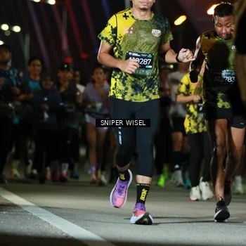 Runner Photo 6197908
