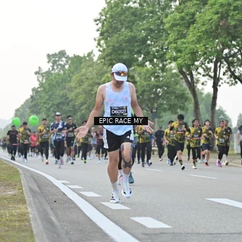 Runner Photo 6197928