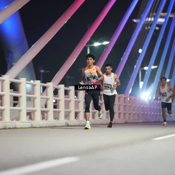 Runner Photo 6197929
