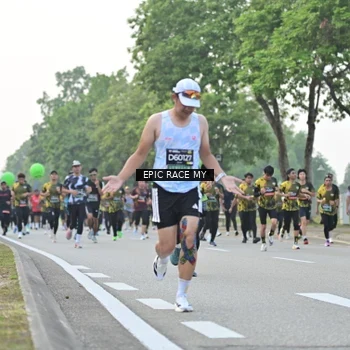 Runner Photo 6197933