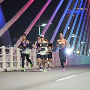 Runner Photo 6197938
