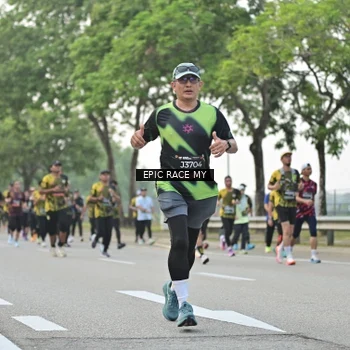 Runner Photo 6197948