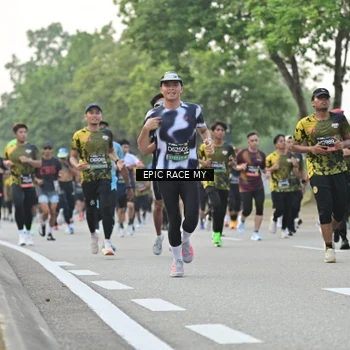 Runner Photo 6197973