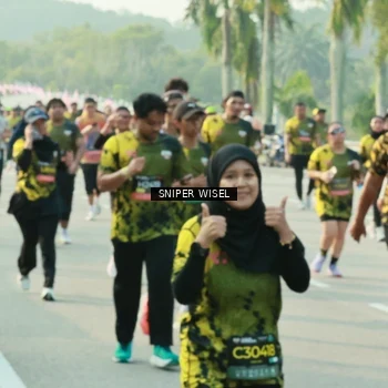 Runner Photo 6197995
