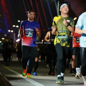 Runner Photo 6198023
