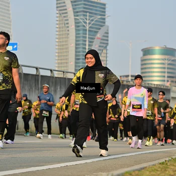 Runner Photo 6198076