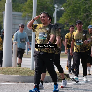 Runner Photo 6198077