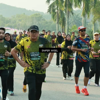 Runner Photo 6198083