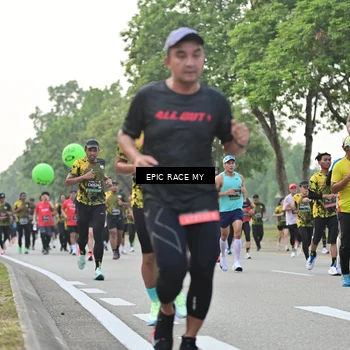 Runner Photo 6198086