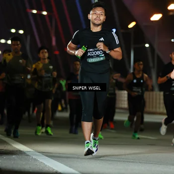 Runner Photo 6198088
