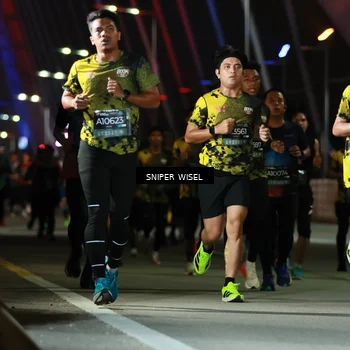 Runner Photo 6198095