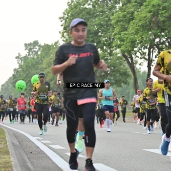 Runner Photo 6198111