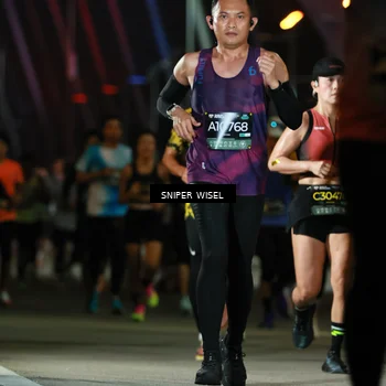 Runner Photo 6198168