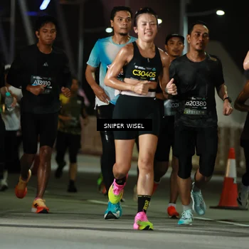 Runner Photo 6198199