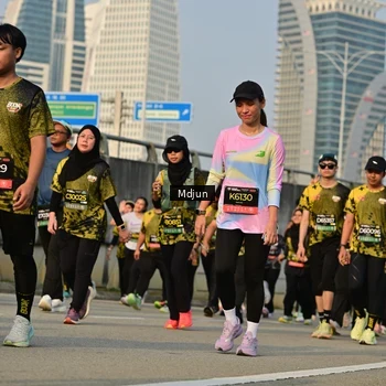 Runner Photo 6198210