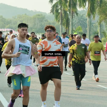 Runner Photo 6198234