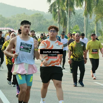 Runner Photo 6198236