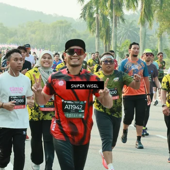 Runner Photo 6198252