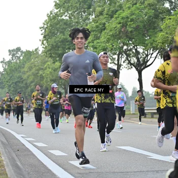 Runner Photo 6198262