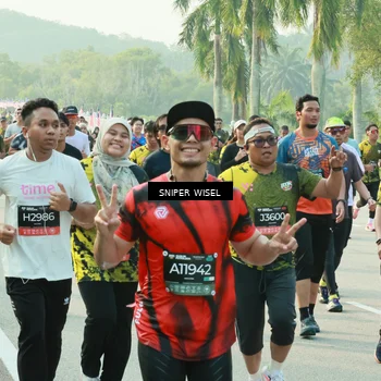 Runner Photo 6198265