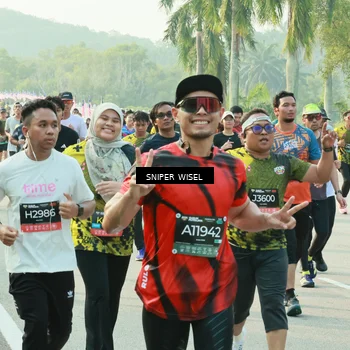 Runner Photo 6198273