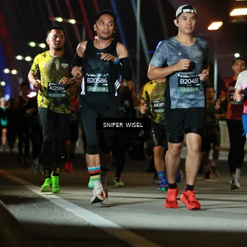 Runner Photo 6198288