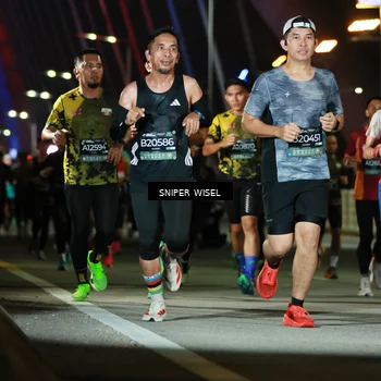 Runner Photo 6198302